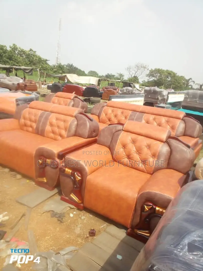 Quality 7 Seater Living Room Leather Sofa Chair.