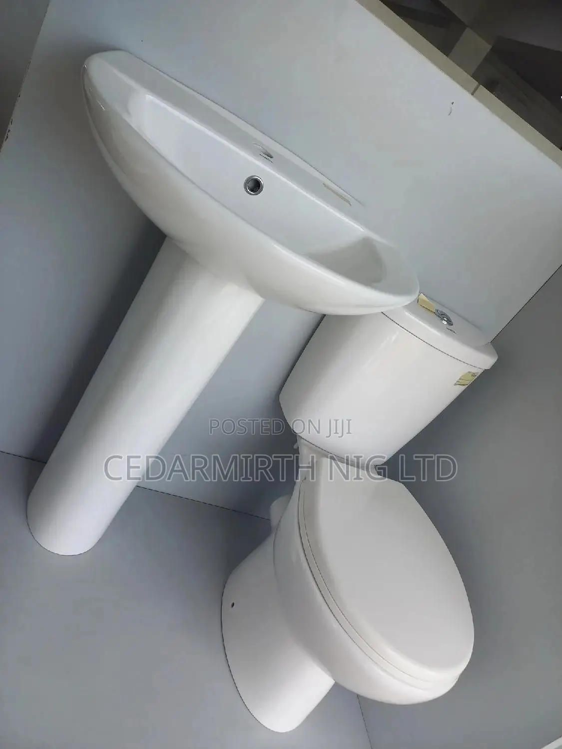 Imex CT1072 Water Closet