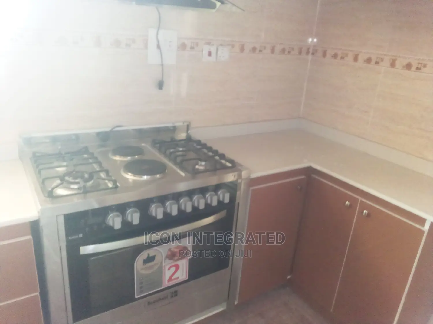 Kitchen Counter Installation