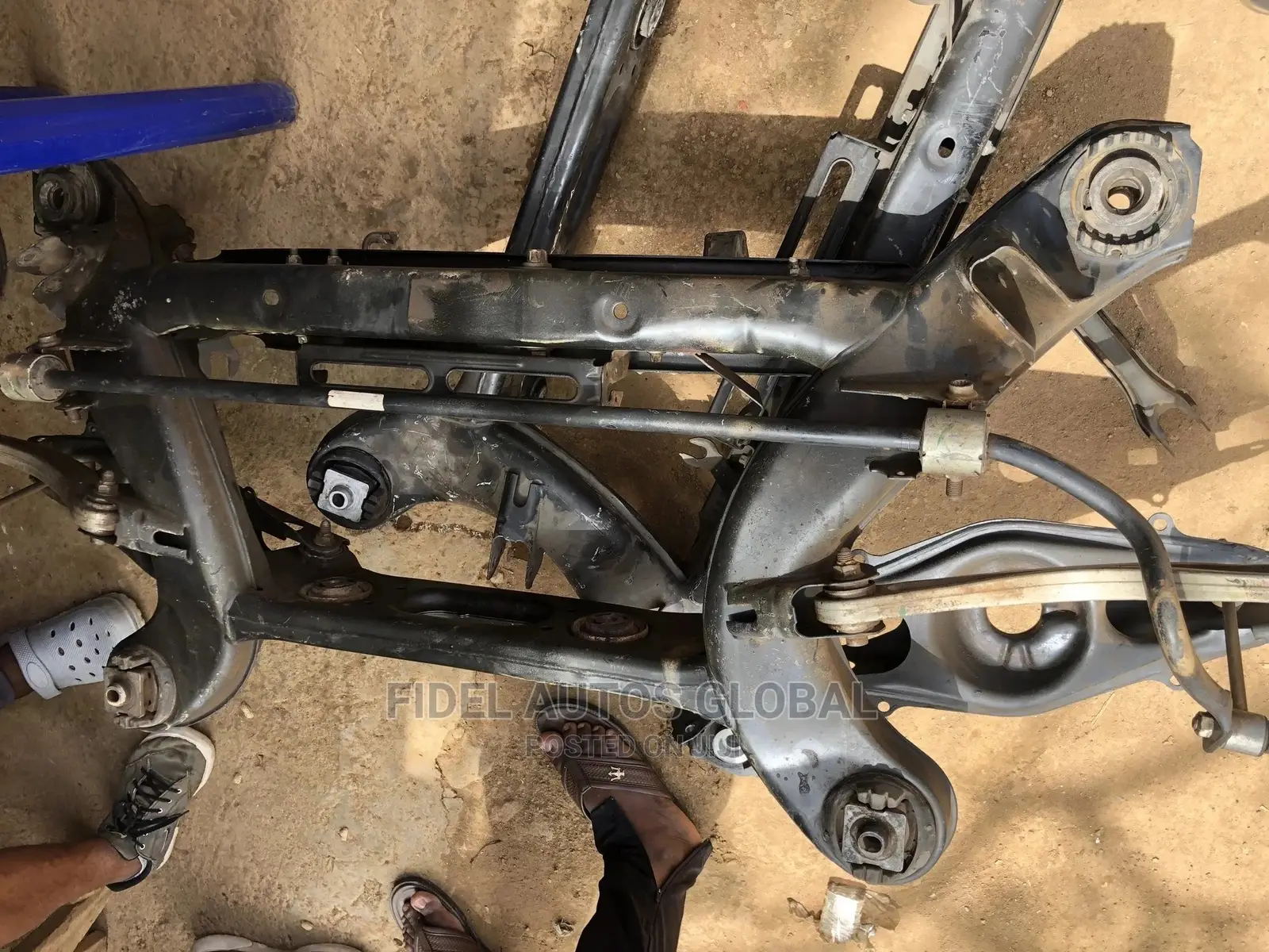 Mercedes-Benz E350 Rear Beam W212