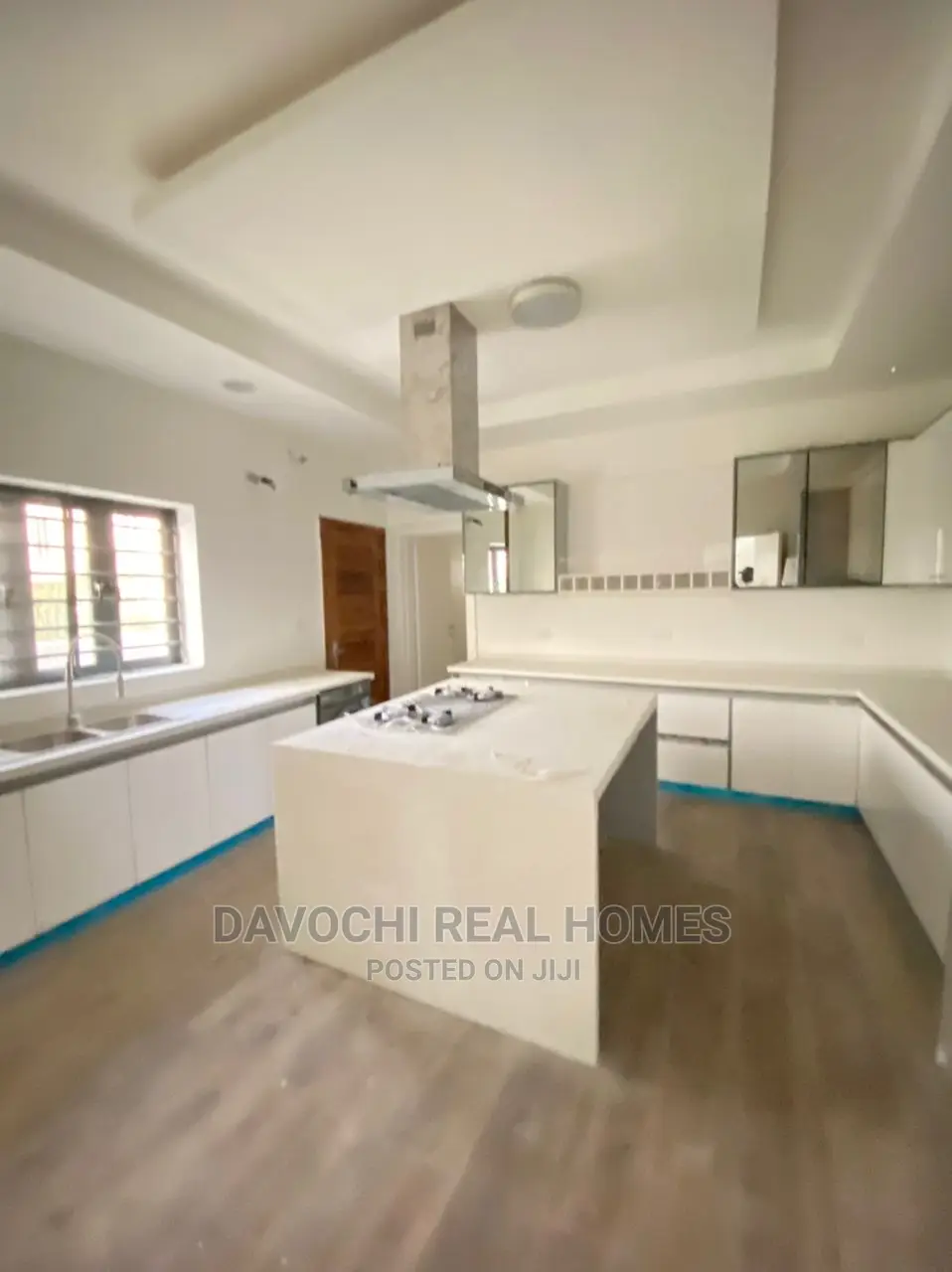 5bdrm Duplex in by Ikate Lagos for Sale