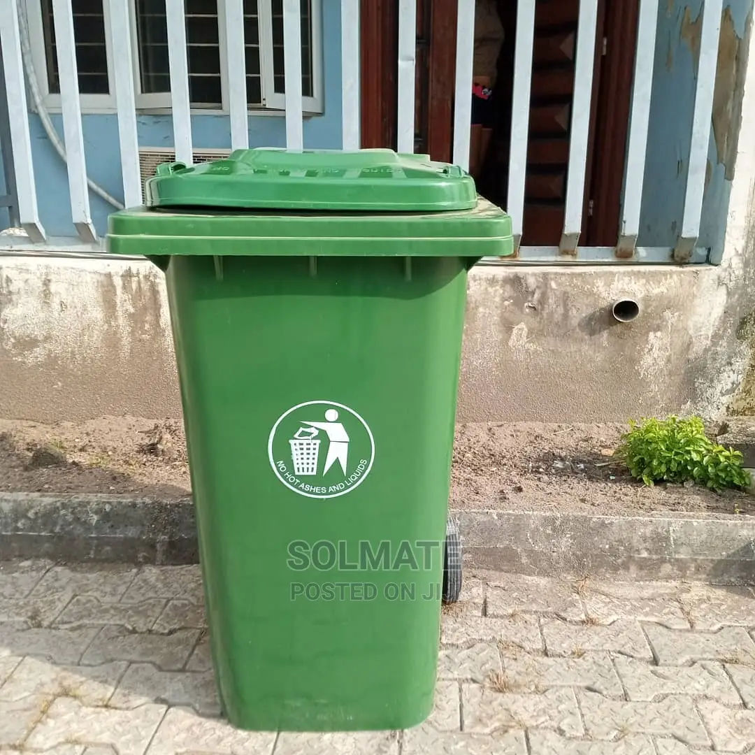 Lawma 240 Liter Regular Wheelie Bin