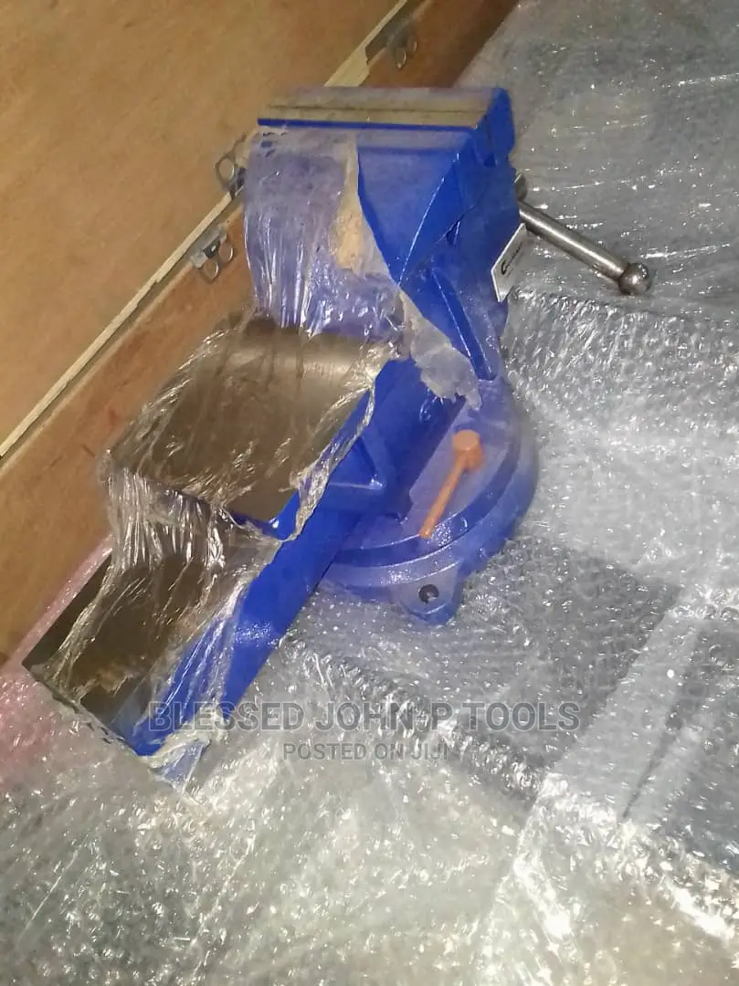 Bench Vise 12"