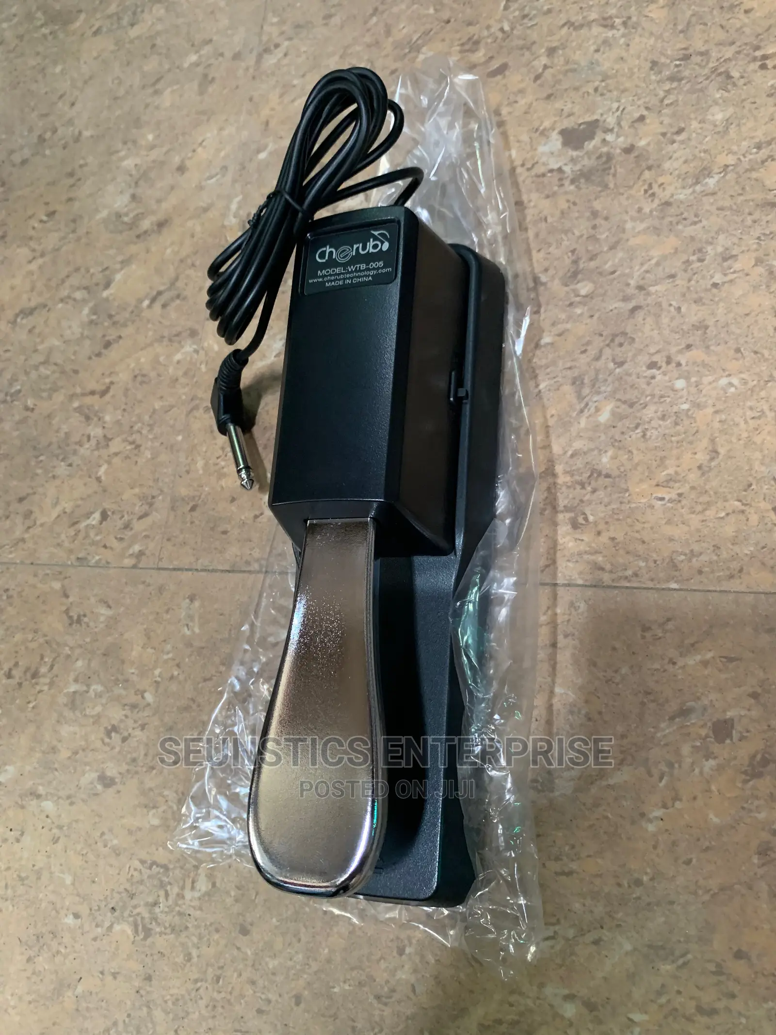 Cherub Keyboard/Piano Sustain Pedal
