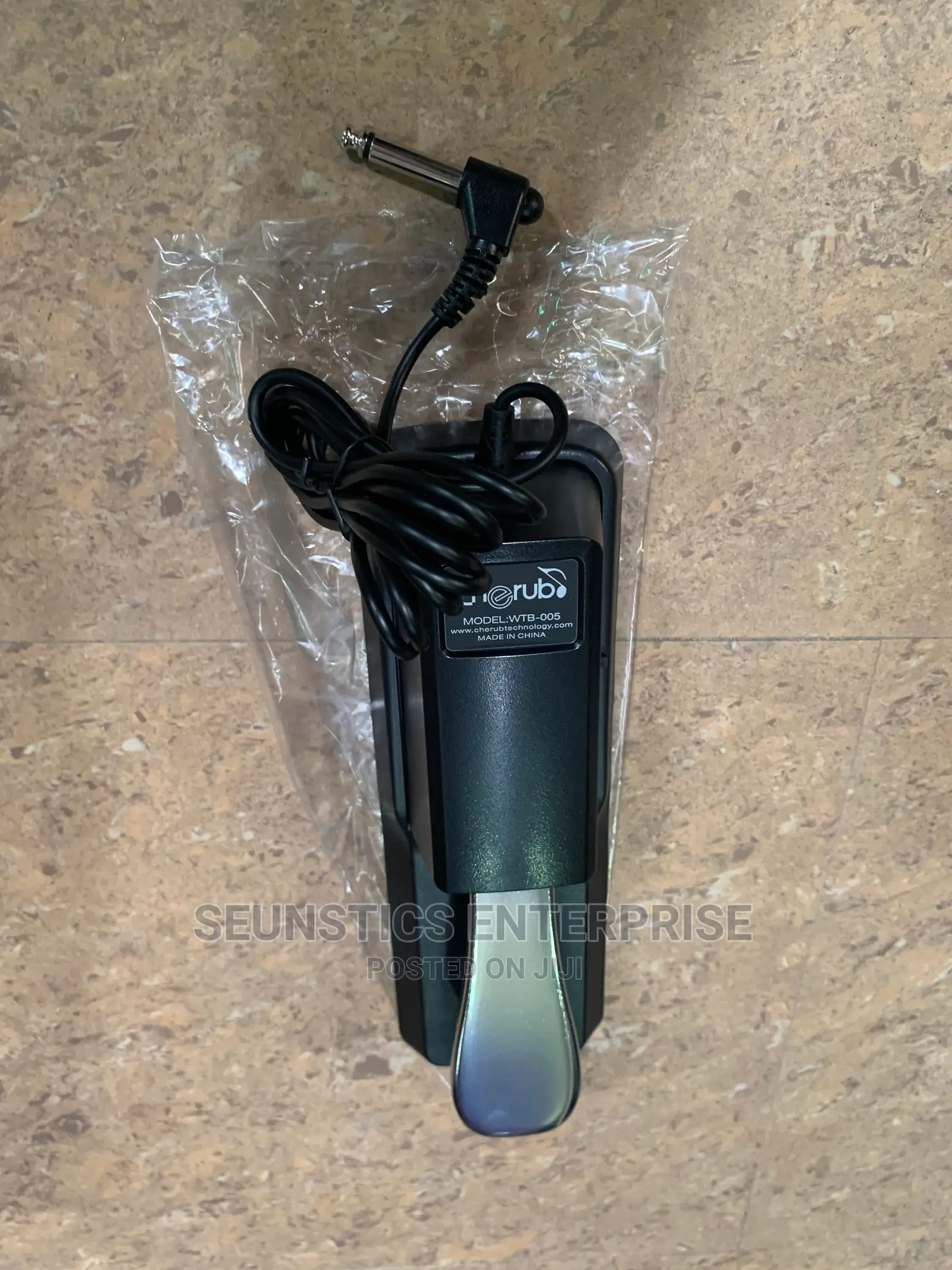 Cherub Keyboard/Piano Sustain Pedal