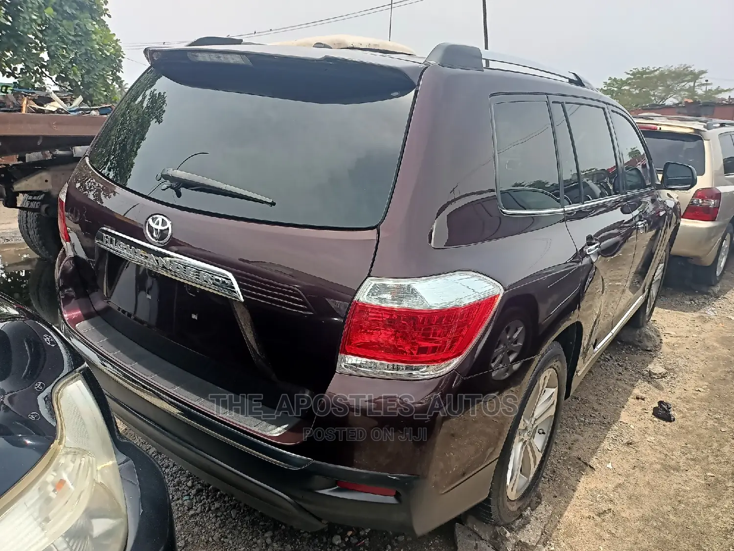 Toyota Highlander Limited 3.5L 2WD 2013 Red