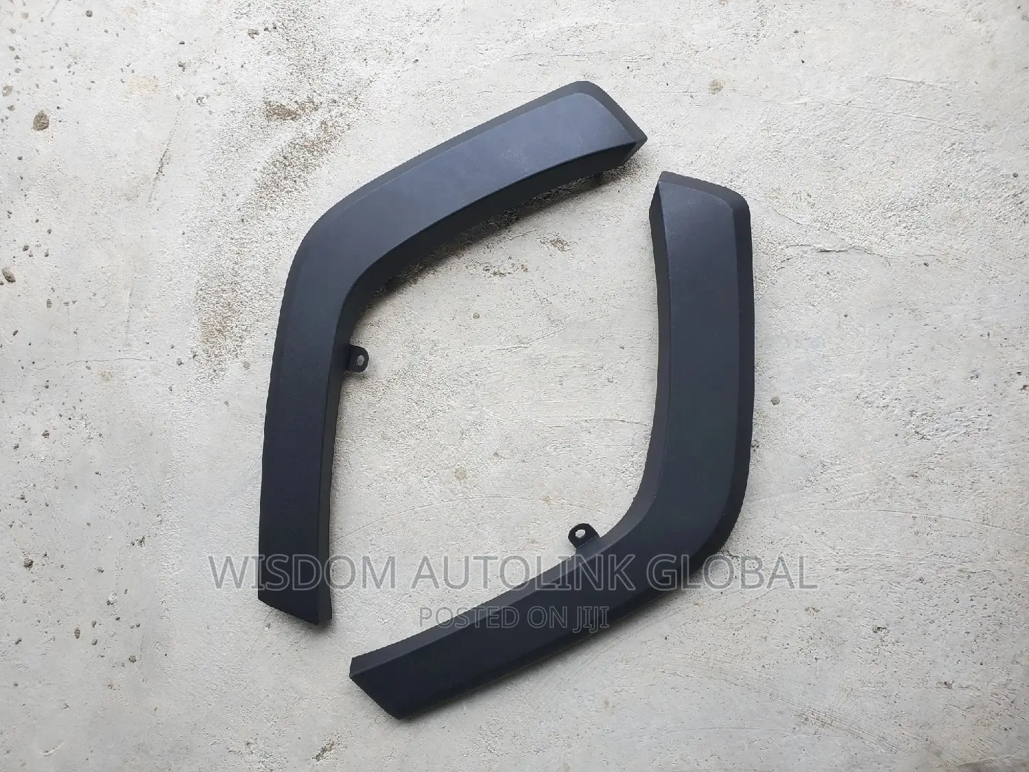 Back Fender Padded/Chrome for Toyota Rav4 2019-2022