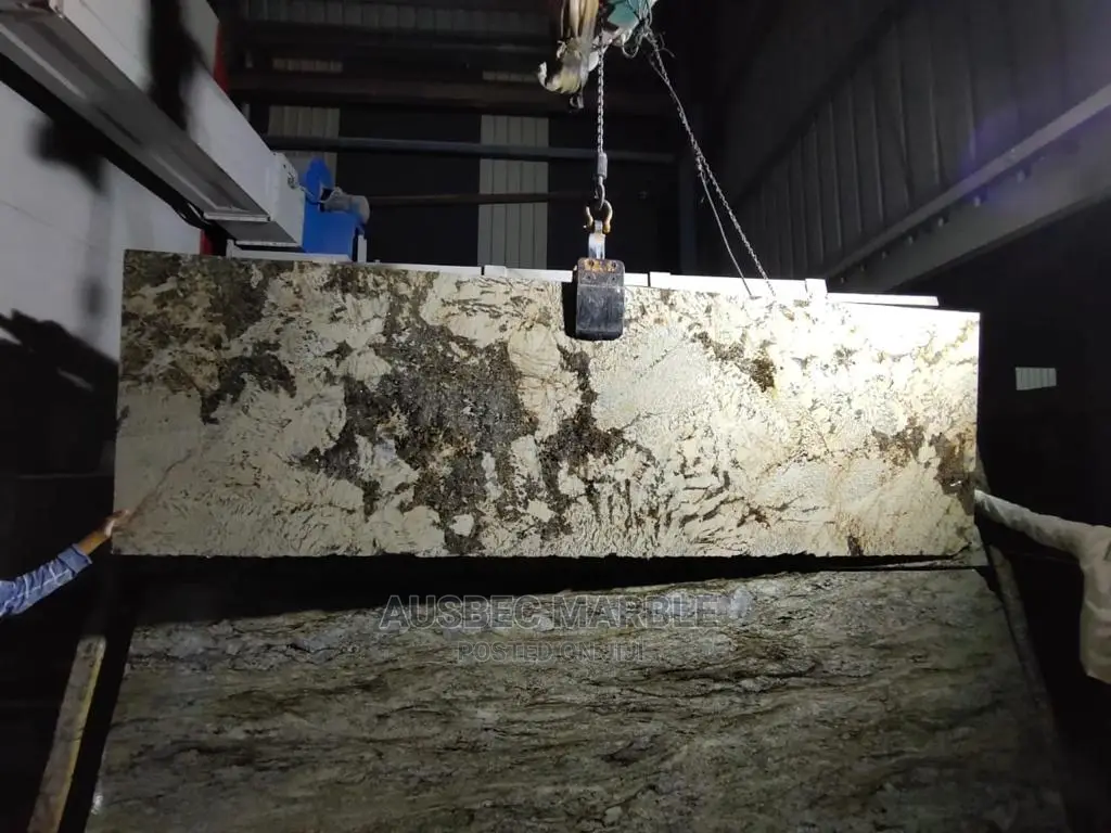 Granite Slab for Kitchen Top and Staircase