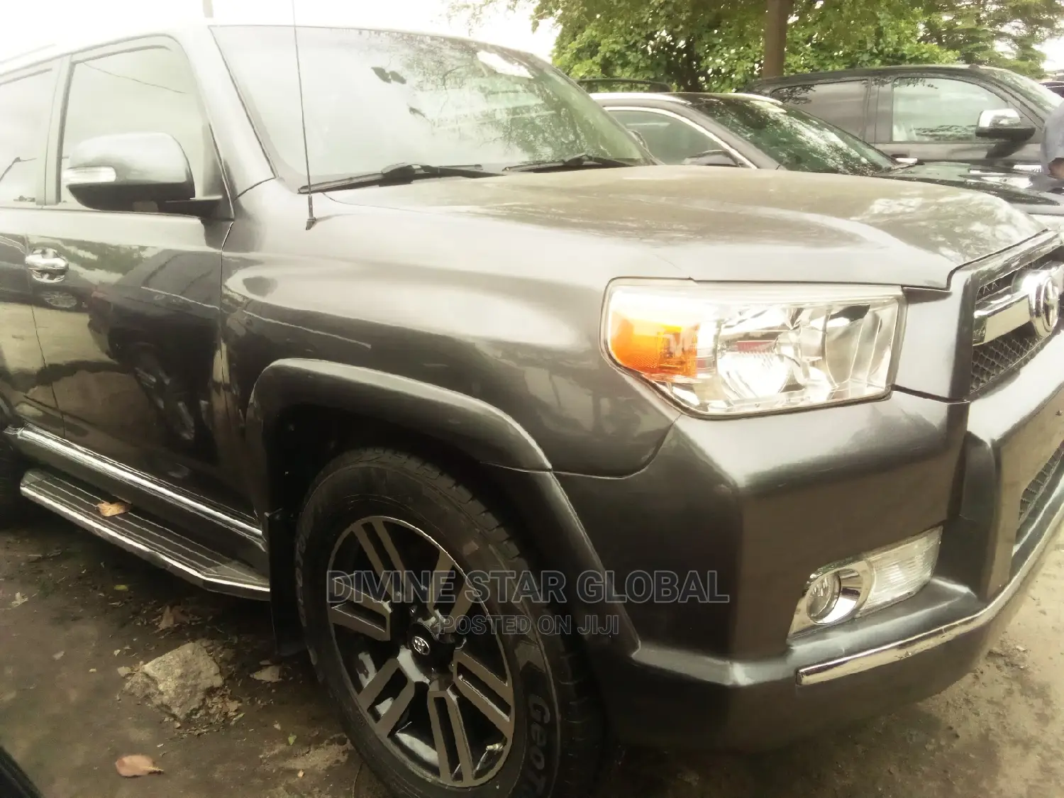 Toyota 4-Runner Limited 4X4 2013 Gray