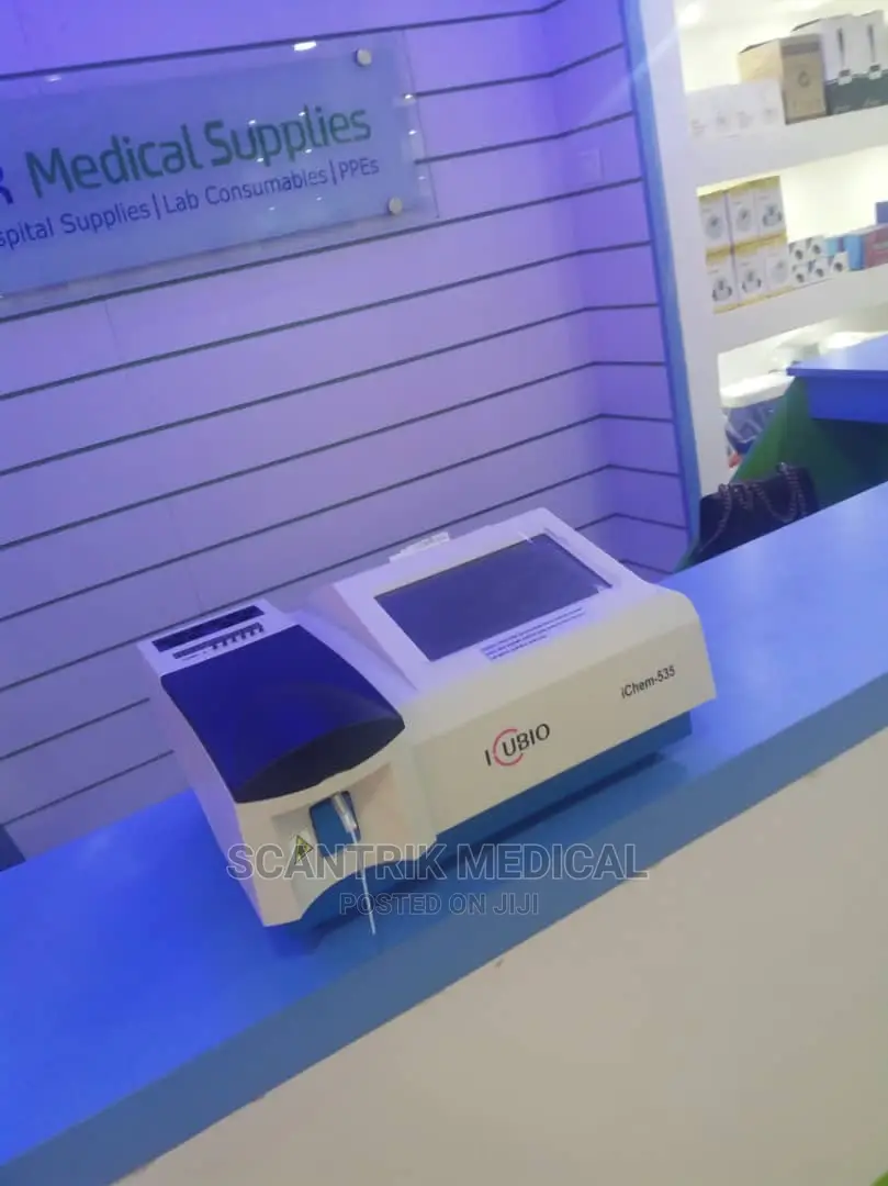 Good Quality Medical Semi Auto Chemistry Analyzer