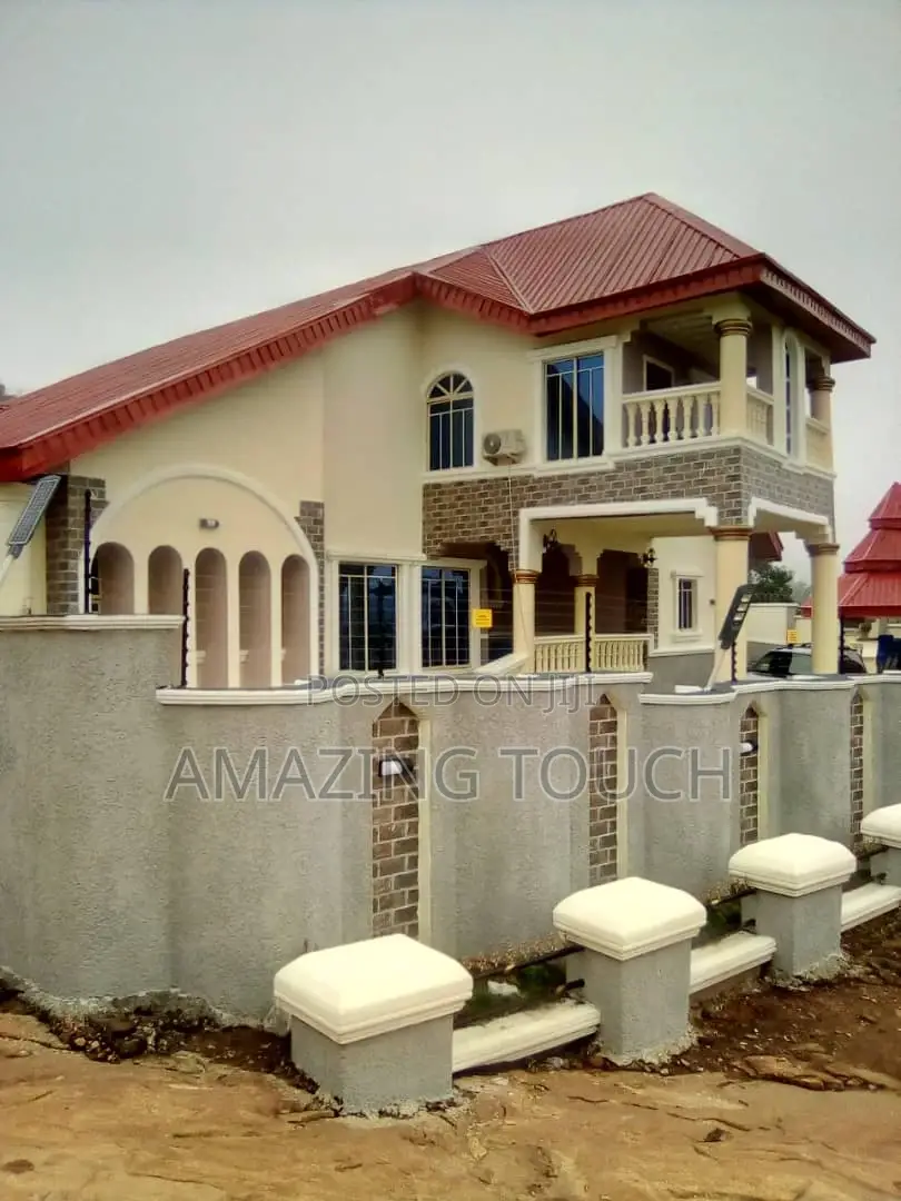 House Painting and Wall Screeding