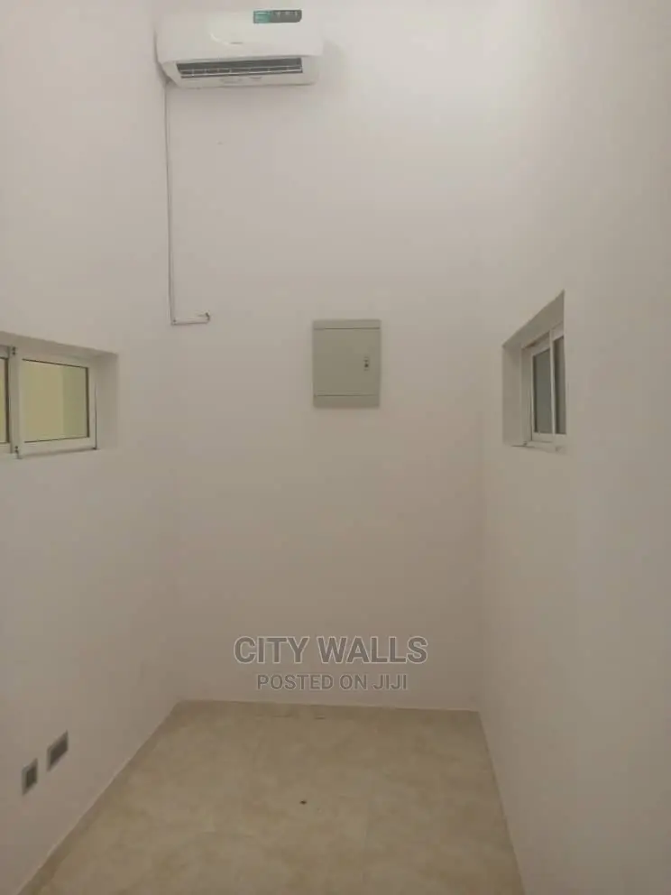 4bdrm Townhouse/Terrace in Chevron for Rent
