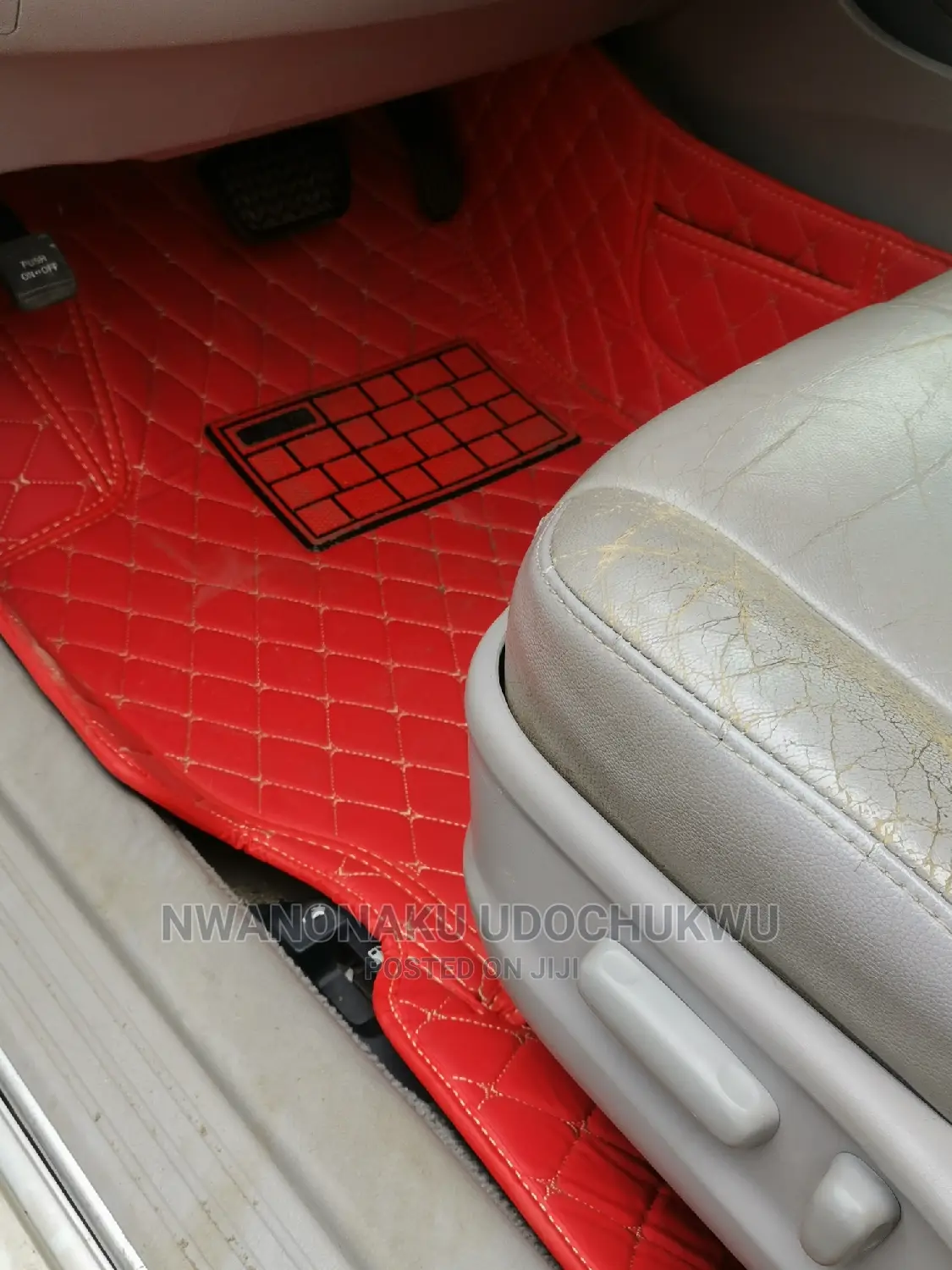 Dz Leather Red Foot Mat