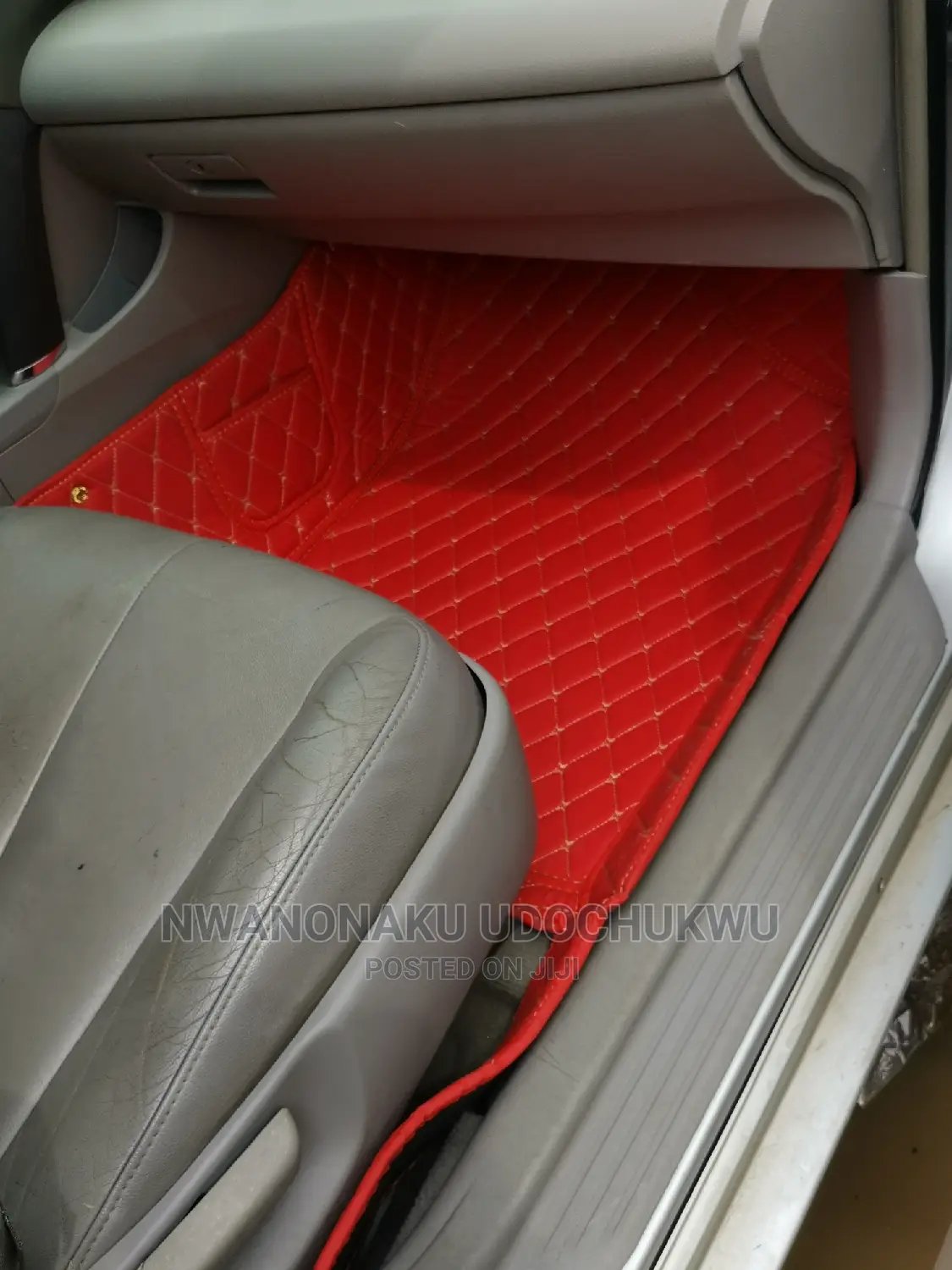 Dz Leather Red Foot Mat