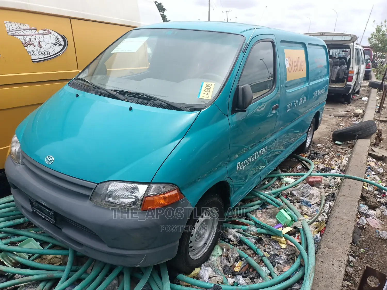 Toyota HiAce 2001 Green