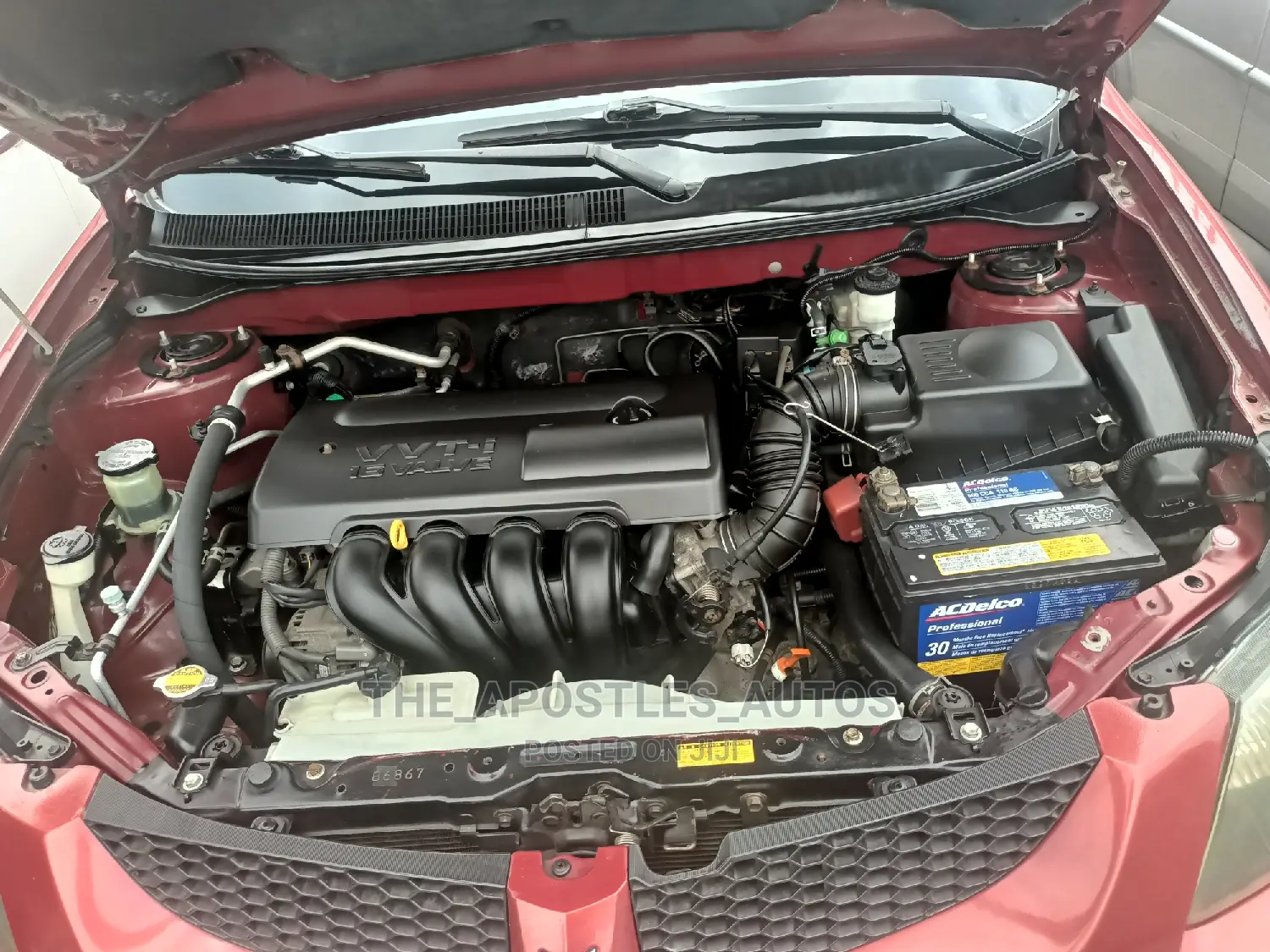 Pontiac Vibe Automatic 2004 Red