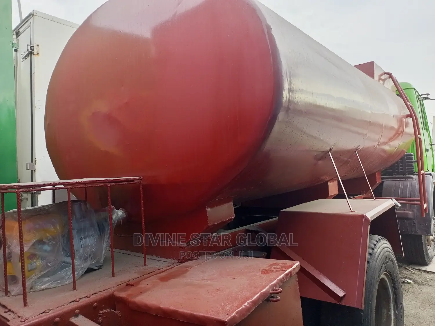 Mercedes Benz Water Tanker 2000 Green