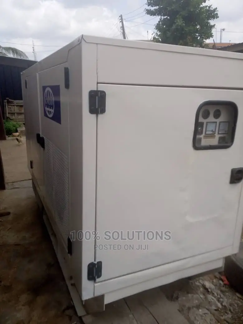 1000 Series, 100KVA Perkins Sound Proof Generator