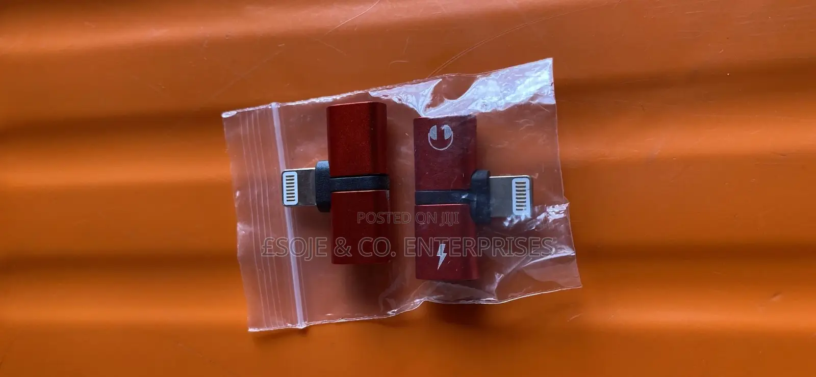 iPhone Dual Port