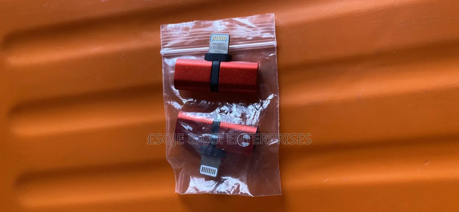 iPhone Dual Port