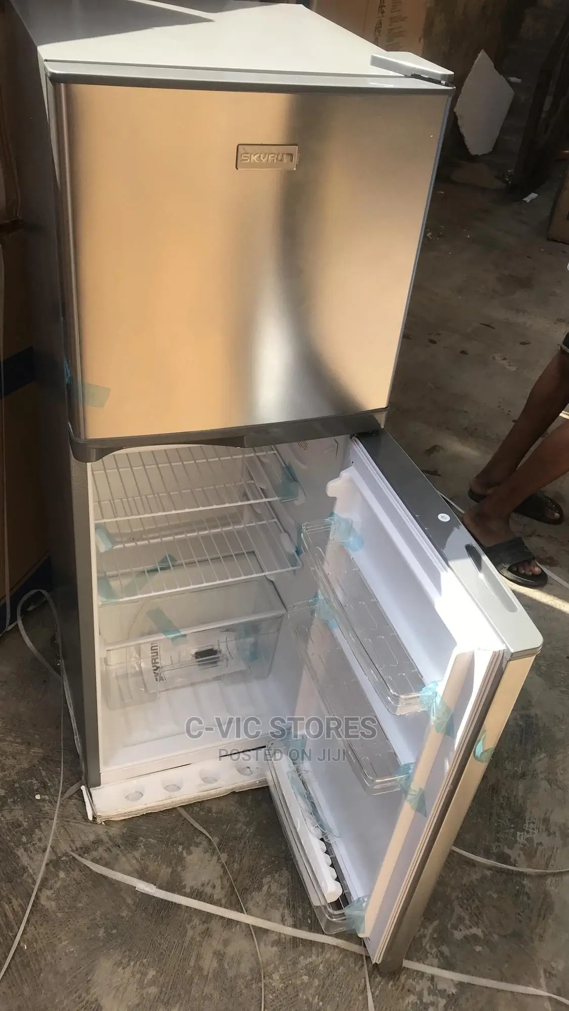 Skyrun 138-Litres Double Door Top Mount Fridge