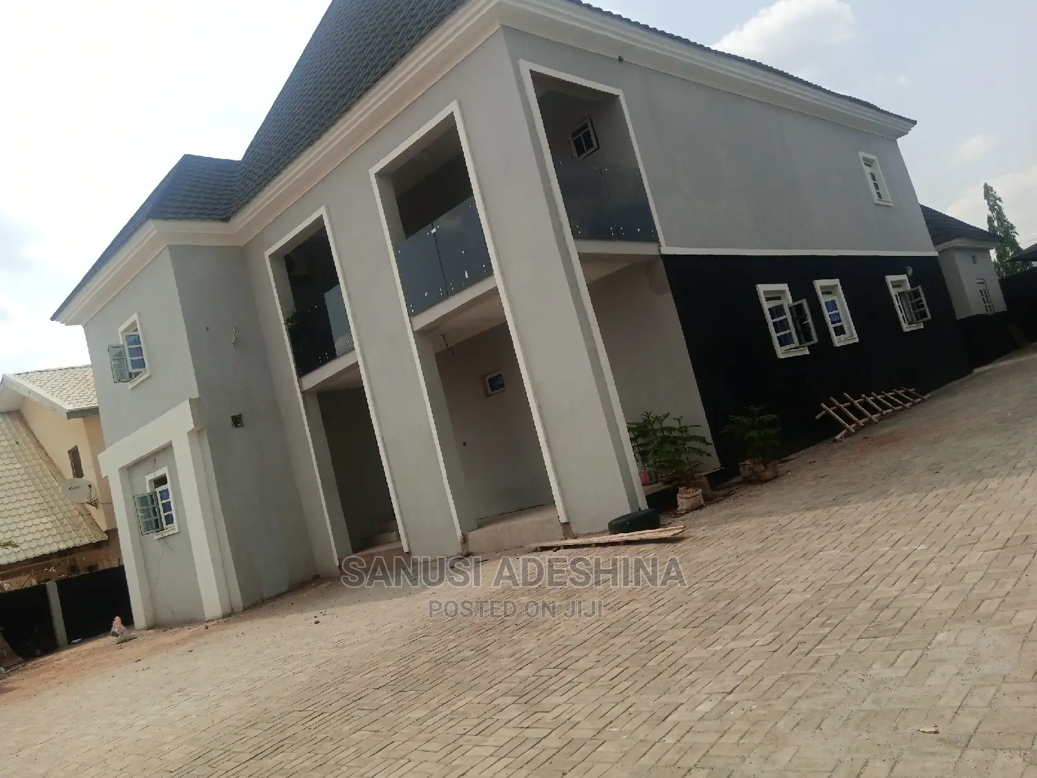 6bdrm Duplex in Gwarimpa Estate Fct, Gwarinpa for sale