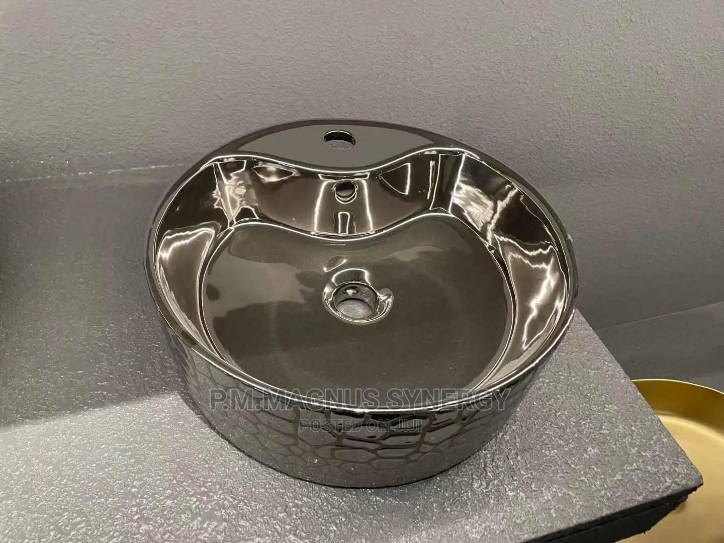 England Standard Wash Hand Basins.