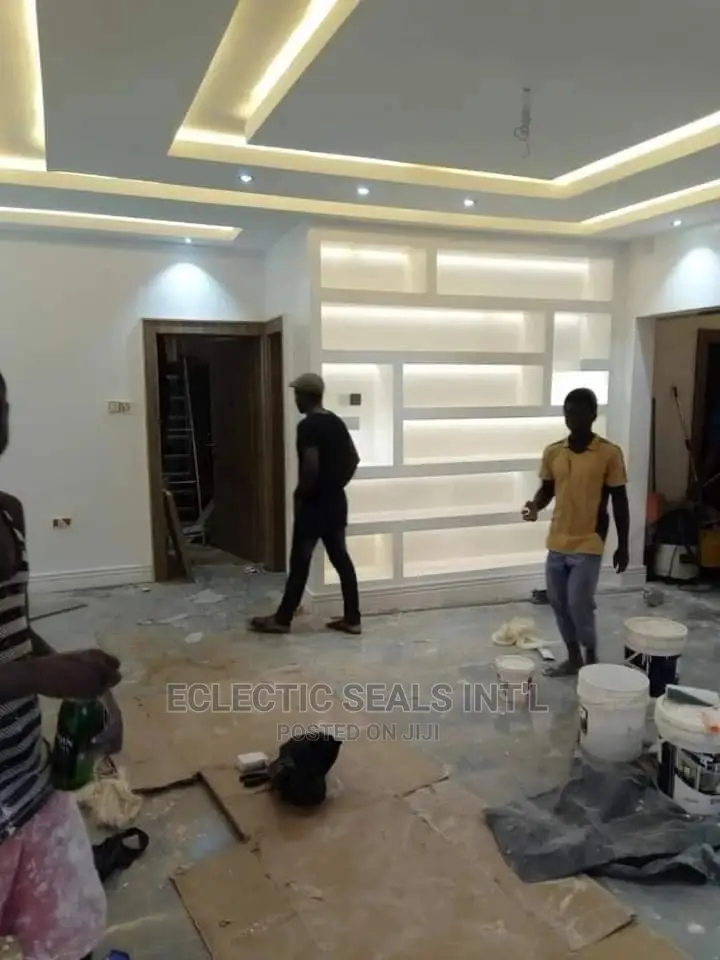 Professional Screeding and Painting