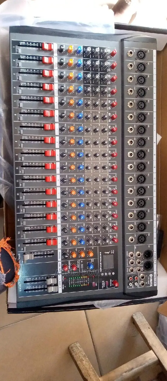 Professional 16 Channels Flat Mixer