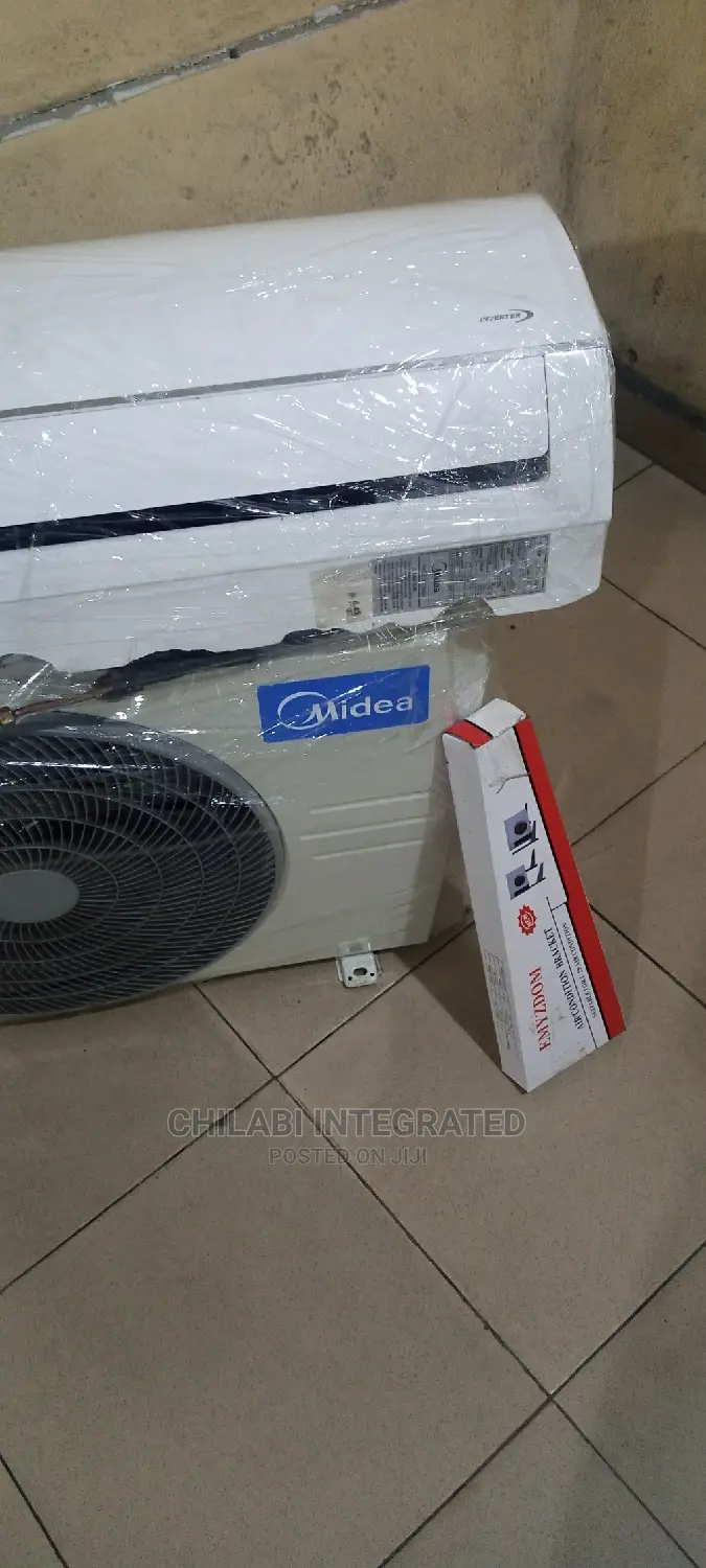 1 Month Old Almost New INVERTER 1.5HP MIDEA Air Conditioner