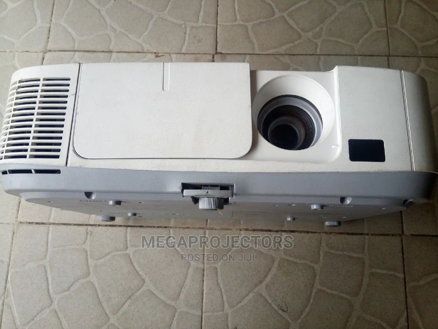 NEC M420X Quality Projector