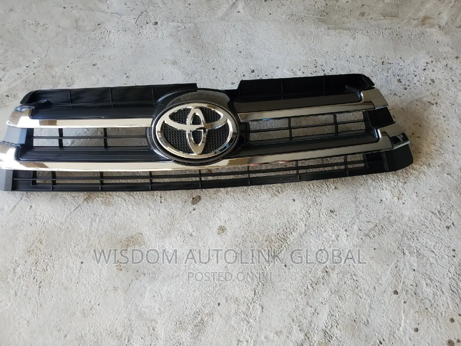 Front Grille Highlander 2017-2019 Direct (Shiny Type)