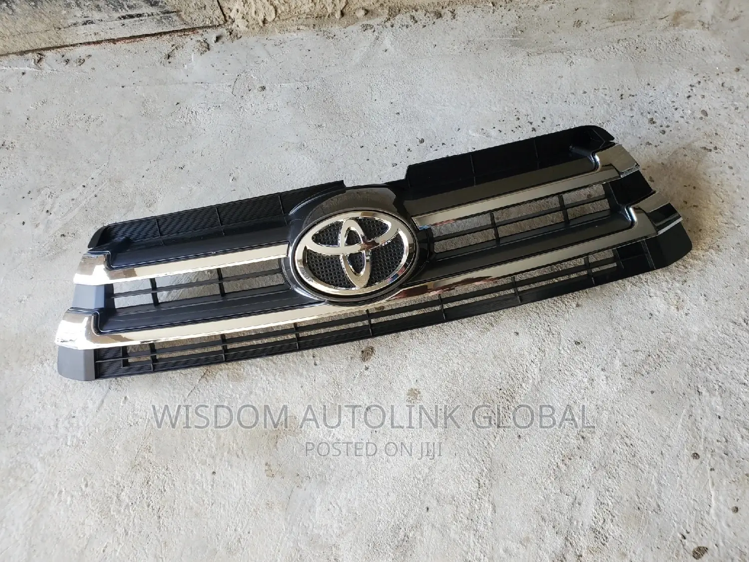 Front Grille Highlander 2017-2019 Direct (Shiny Type)