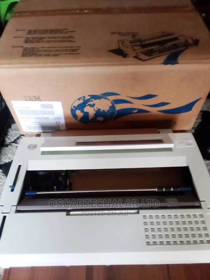 IBM Wheelwriter 3500 Typewriter by Lexmark