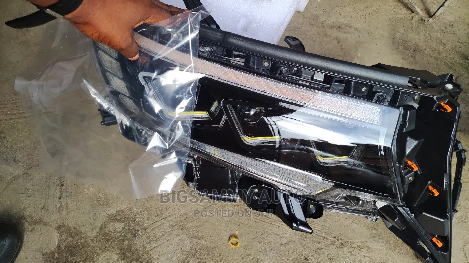 Prado 2018/2020 3 Torch Headlamp / Headlight