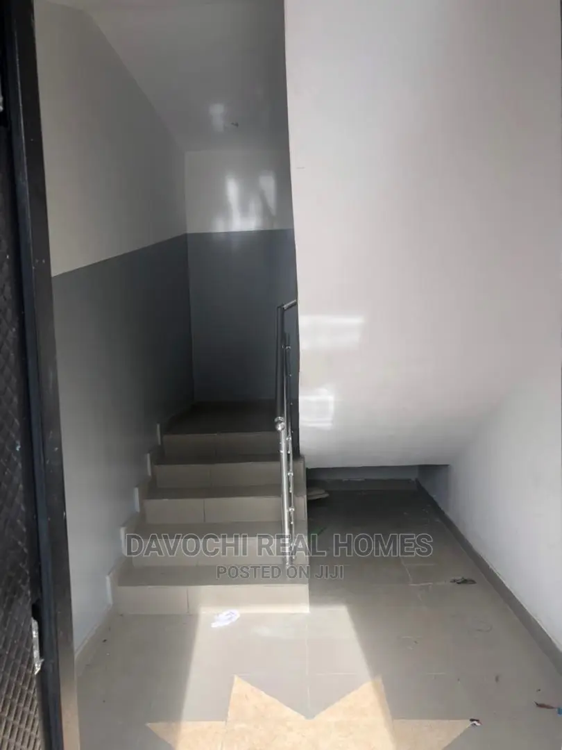 2bdrm Apartment in Olokola, Olokonla for rent