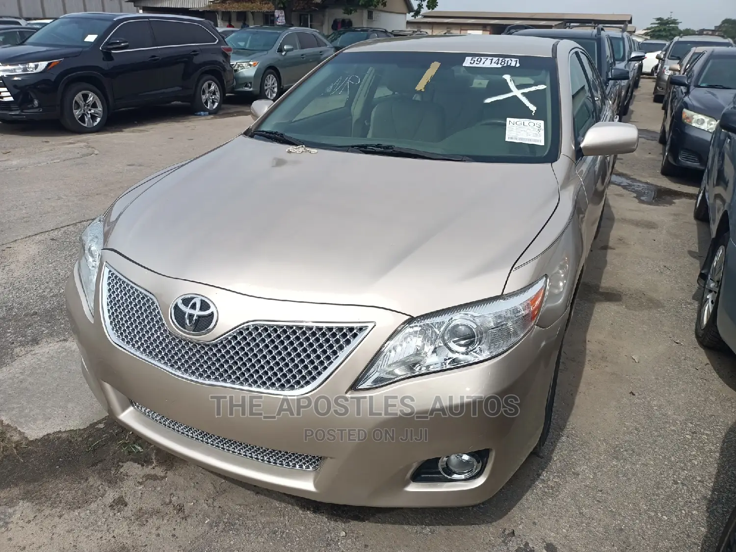 Toyota Camry 2009 Gold