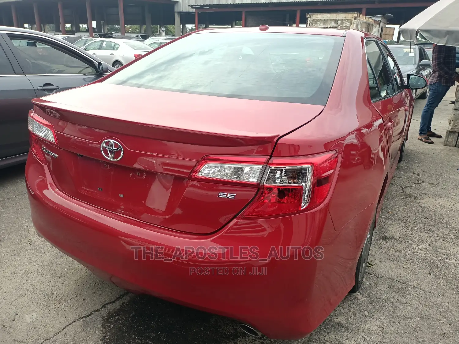 Toyota Camry SE 4dr Sedan (2.5L 4cyl 6A) 2012 Red