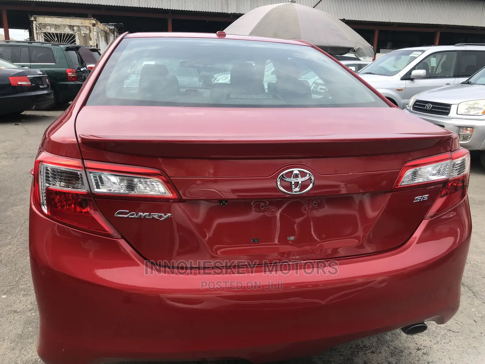 Toyota Camry SE 4dr Sedan (2.5L 4cyl 6A) 2013 Red