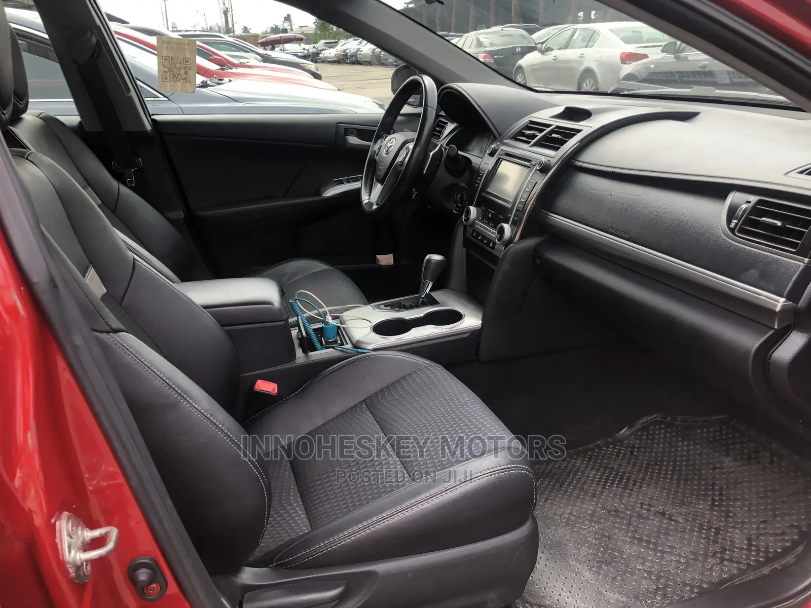 Toyota Camry SE 4dr Sedan (2.5L 4cyl 6A) 2013 Red