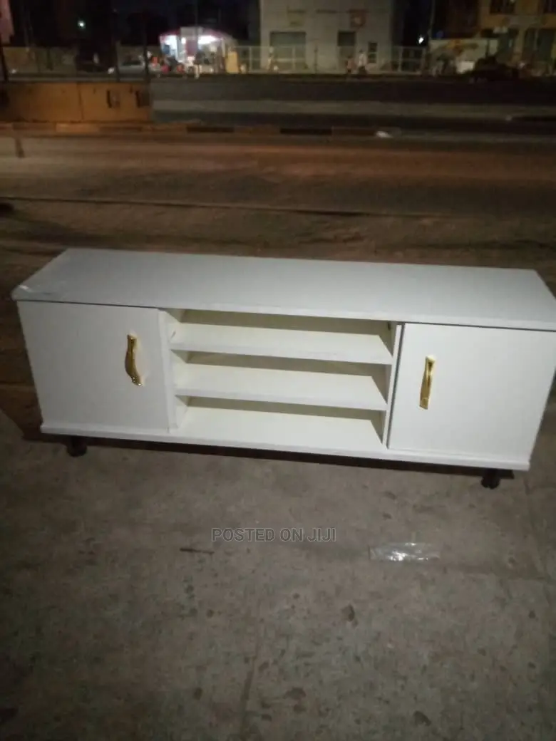 4 Ft Tv Stand Available on Ground