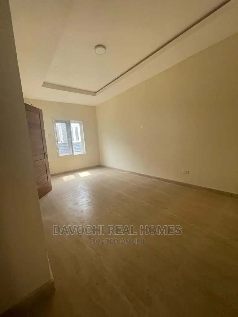 2bdrm Apartment in Osapa London for rent