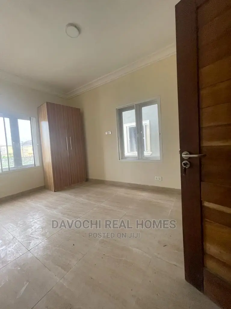 2bdrm Apartment in Osapa London Estate for rent