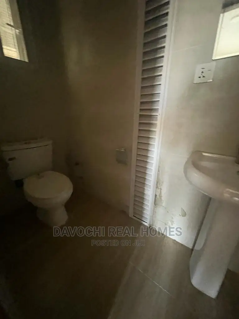 2bdrm Apartment in Osapa London Estate for rent