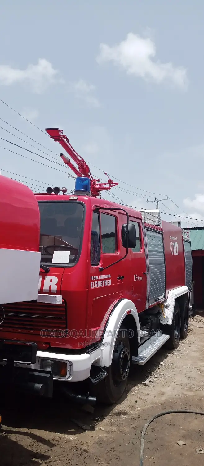 Fire Fighter Truck