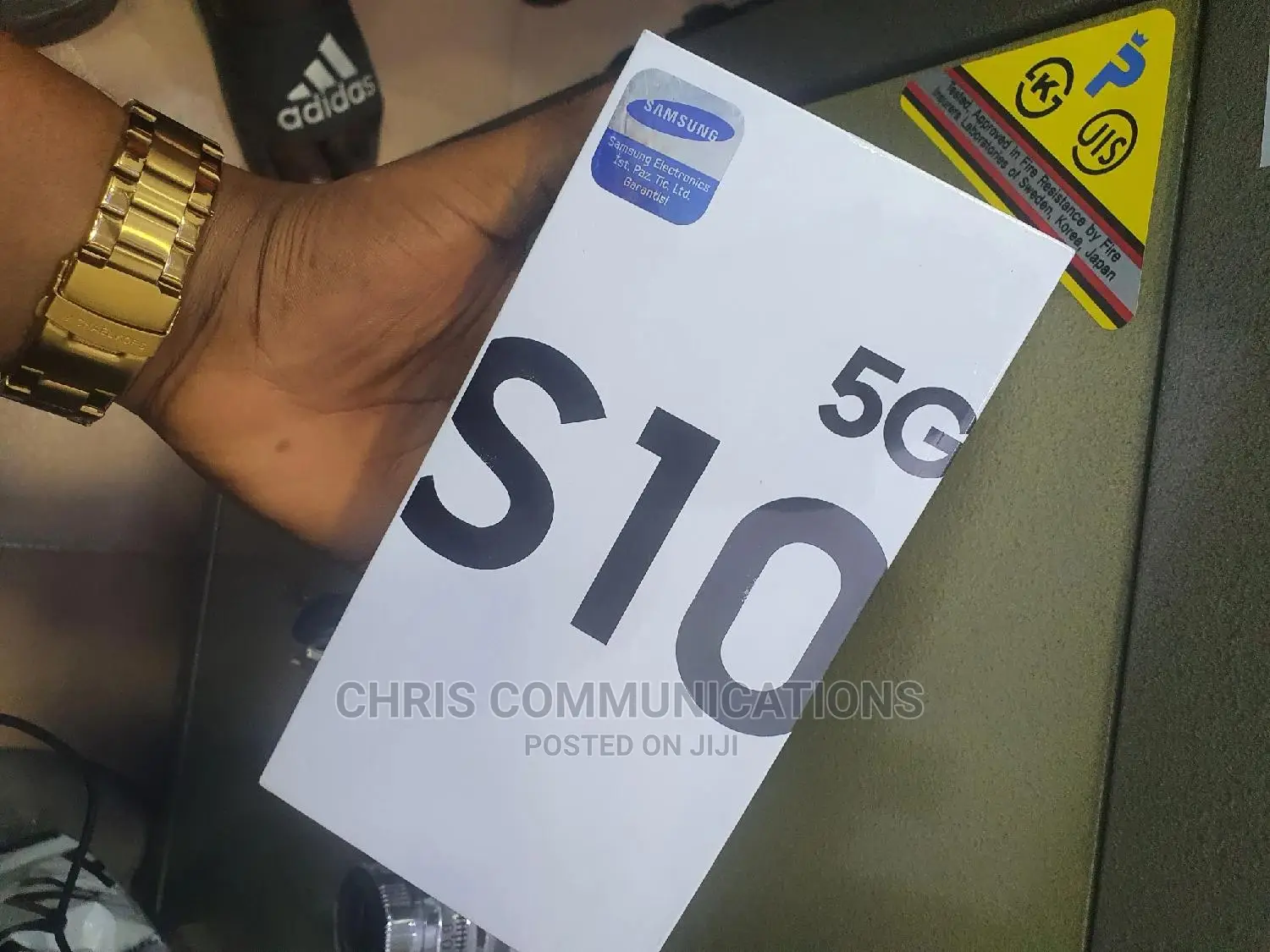 New Samsung Galaxy S10 5G 256 GB Black