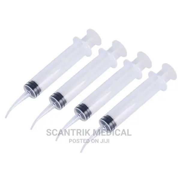 100 Large Irrigation Syringe With Bulb