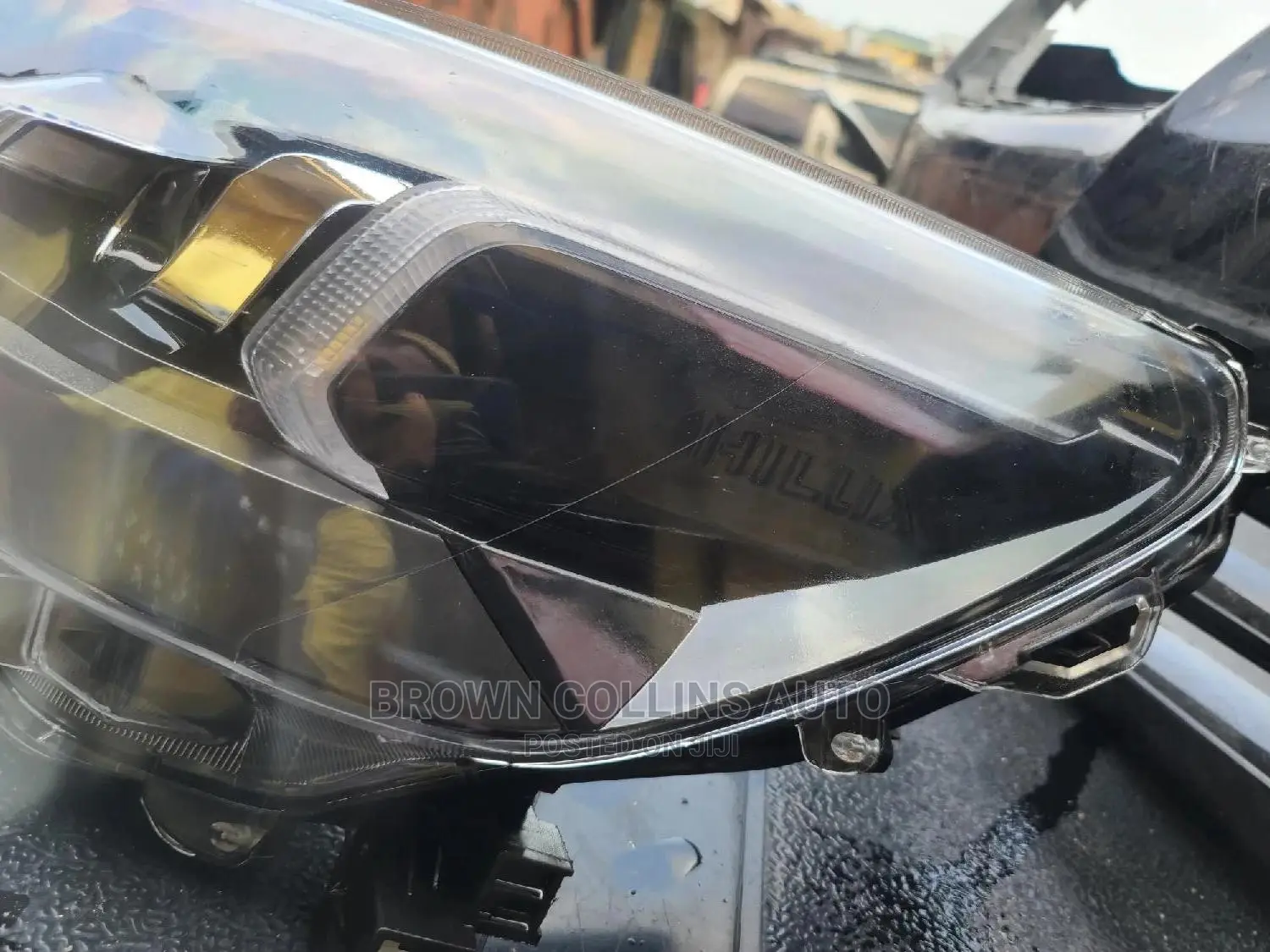 Left Side Headlamp Toyota Hilux 2021