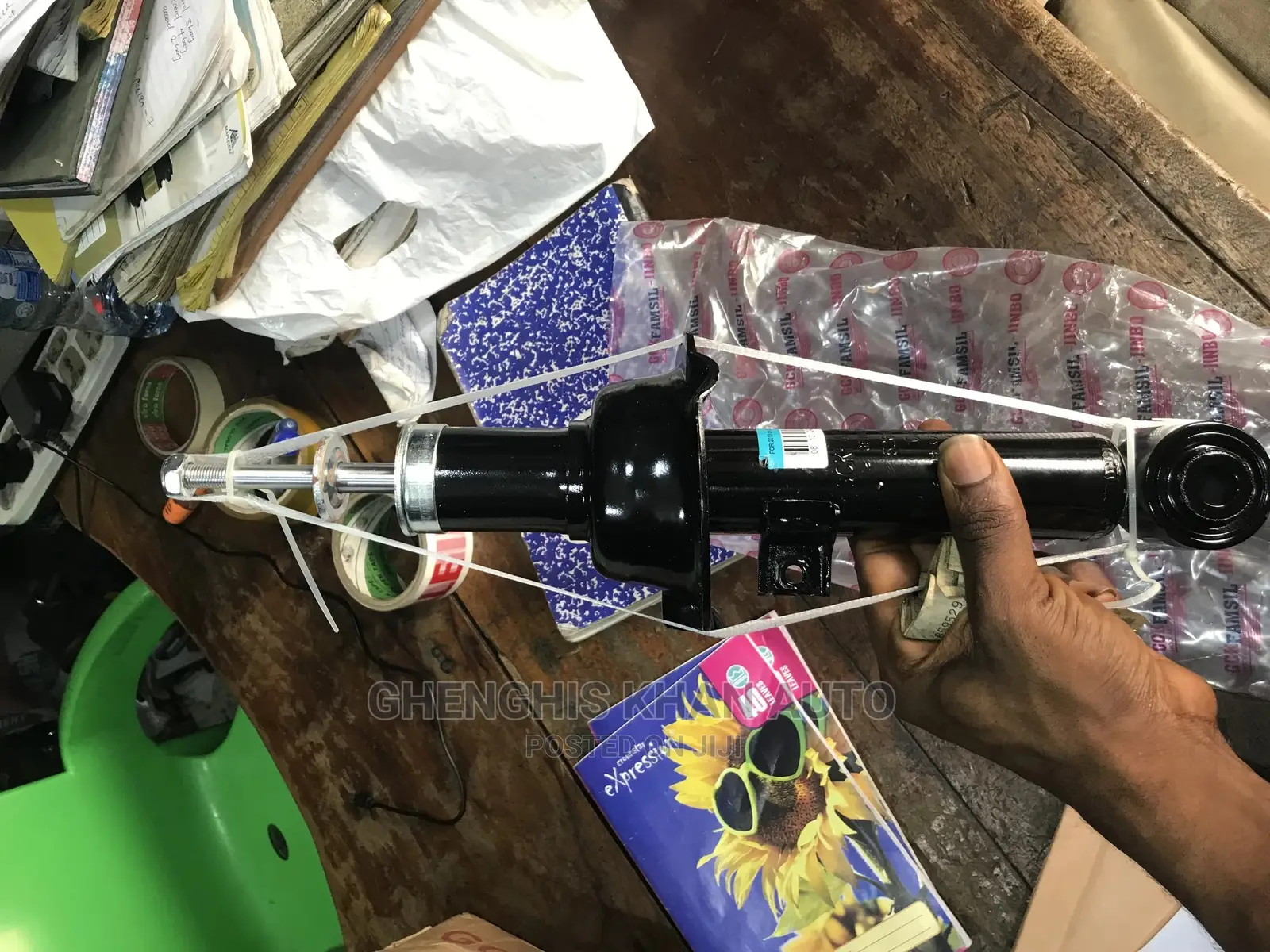 Back Shock Absorber for 2013 CRV