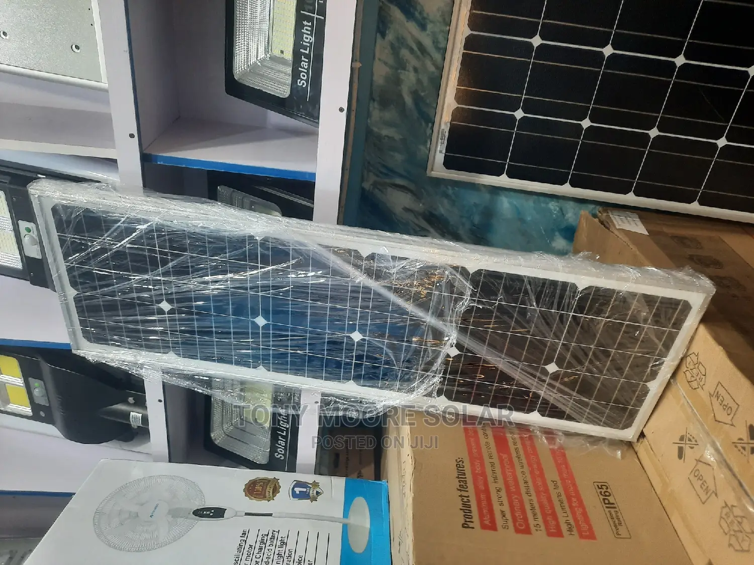 300watts DS Solar Street Light